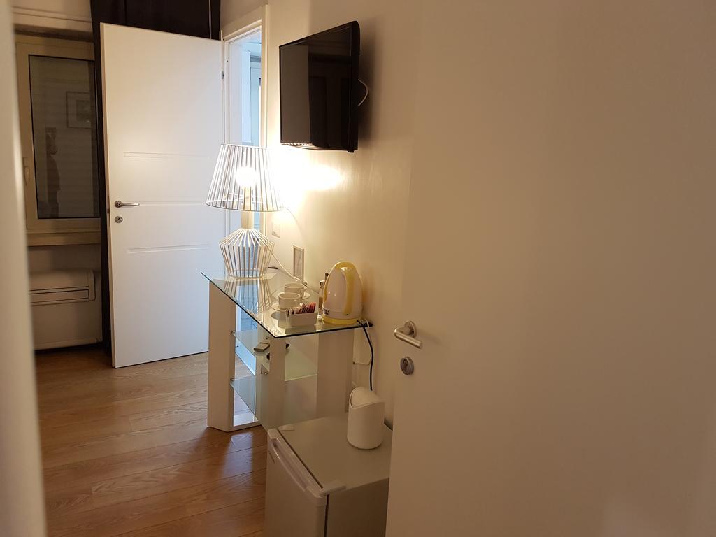 Chain Vatican Suites Рим Екстериор снимка