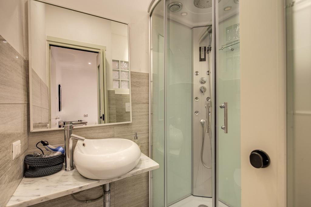 Chain Vatican Suites Рим Екстериор снимка